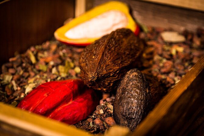 chocolate-making-class-from-the-cocoa-bean-to-the-bar-at-chocomuseo-in-cusco