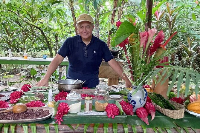 chocolate-tour-tortuguero-boat-puerto-limon-shore-excursions