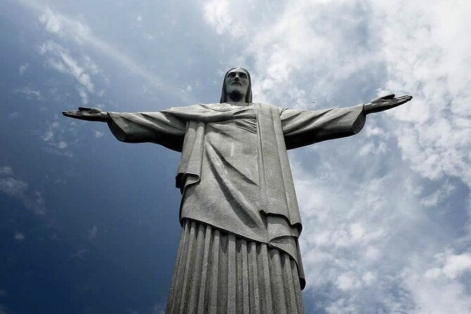 christ-the-redeemer-and-sugar-loaf-cable-car-tickets-and-transport-at-the-hotel