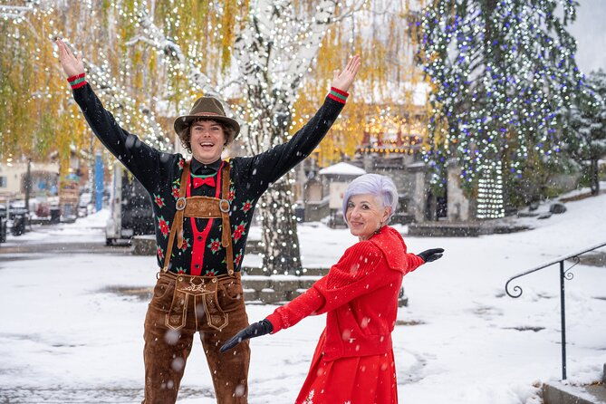 christmas-in-july-walking-tour