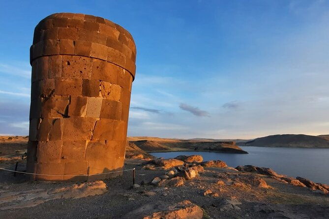 chullpas-de-sillustani-inca-cemetery-tour-by-tourist-bus