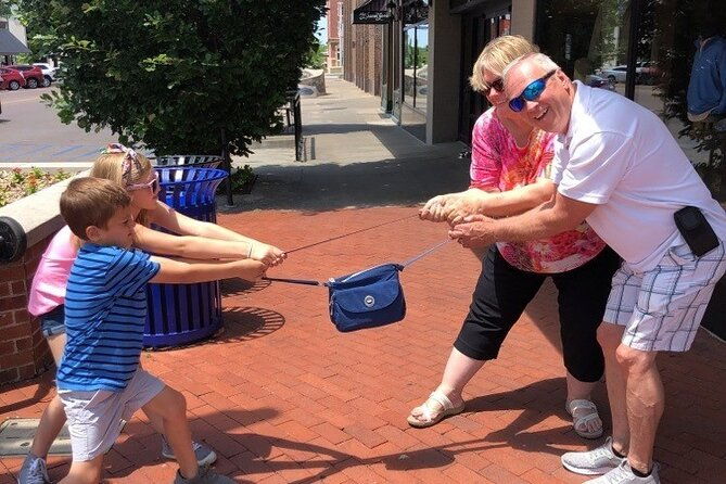 cincinnati-city-scavenger-hunt-excursion-by-wacky-walks