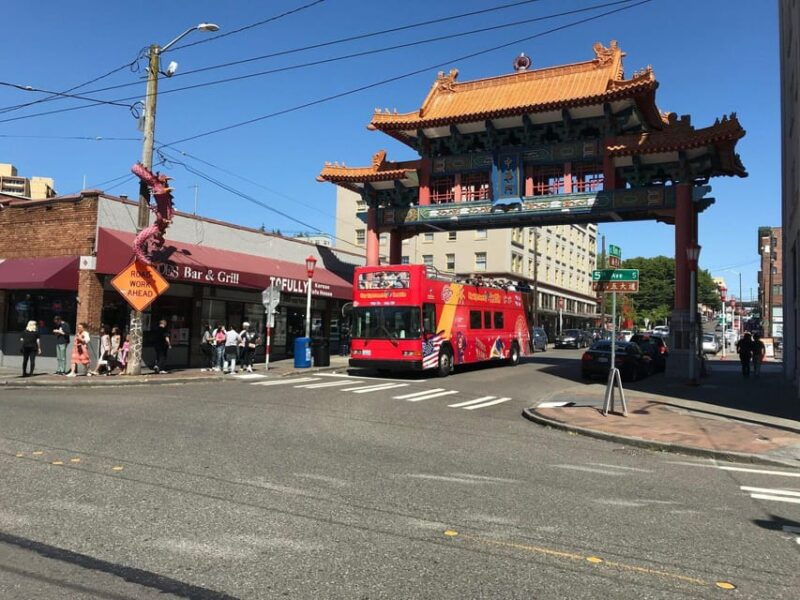 citysightseeing-seattle-hoho-bus-tour-sky-view-observatory