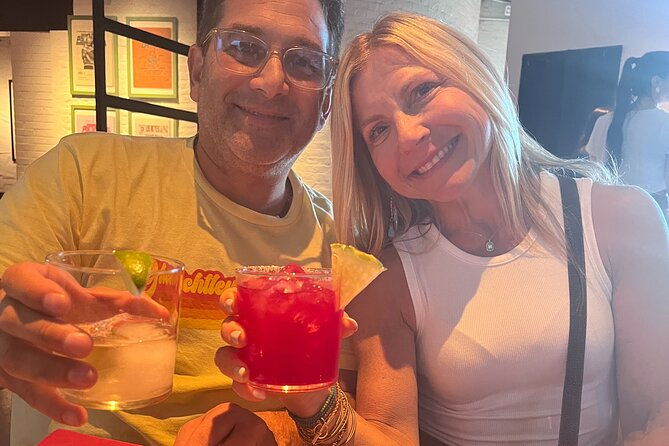 cocktail-caravan-fishtown-walking-bar-tour