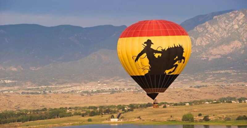 colorado-springs-sunrise-hot-air-balloon-flight-2