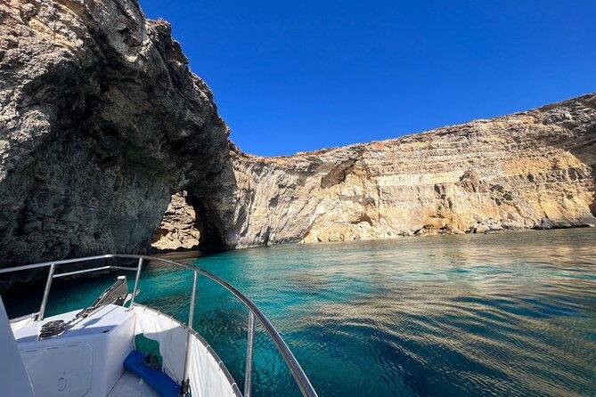 comino-and-parts-of-gozo-full-day-private-boat-charter
