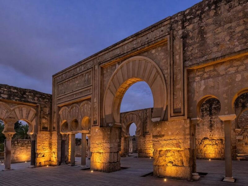 cordoba-guided-tour-of-medina-azahara-at-night