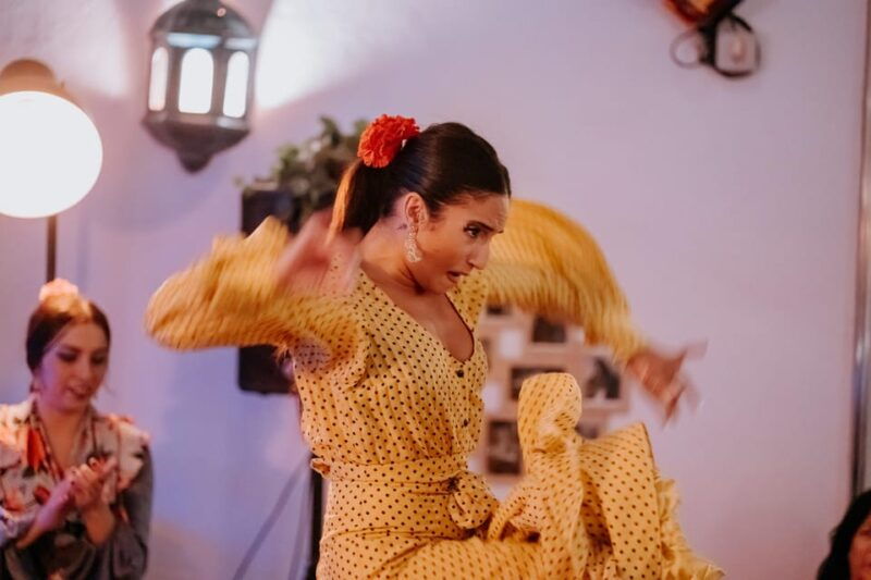cordoba-tablao-flamenco-at-doble-de-cepa-with-optional-meal