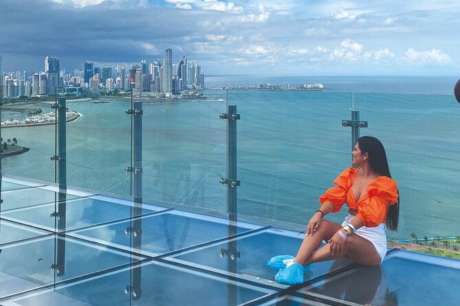 crystal-viewpoint-in-panama-city