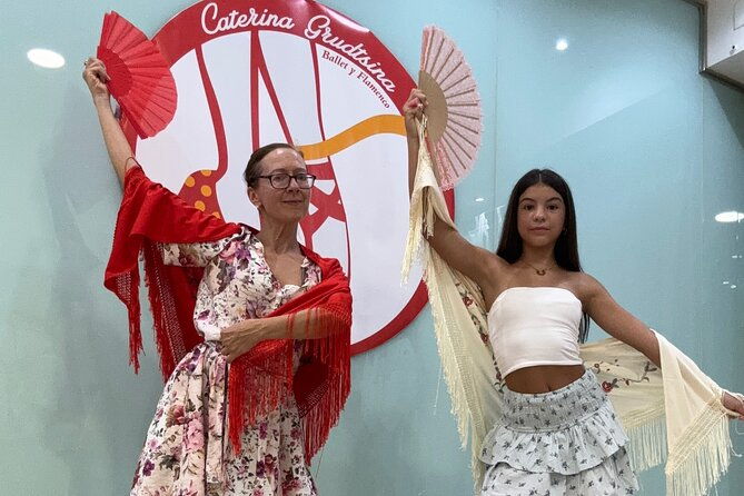 dance-lesson-in-sevillanas-experience-from-malaga