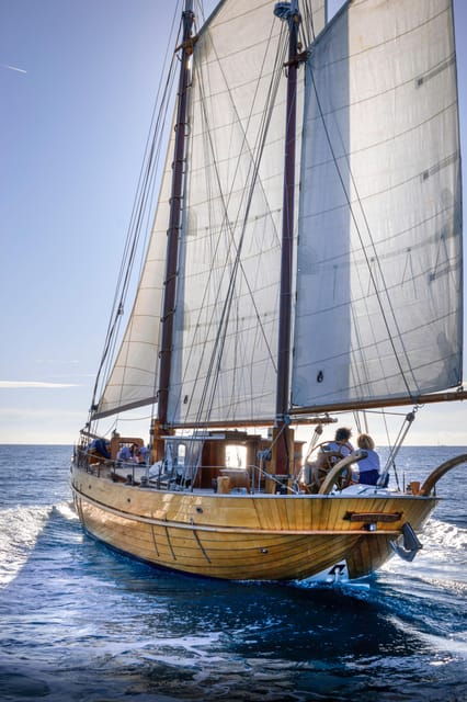 day-sail-in-the-heart-of-the-calanques-with-lunch