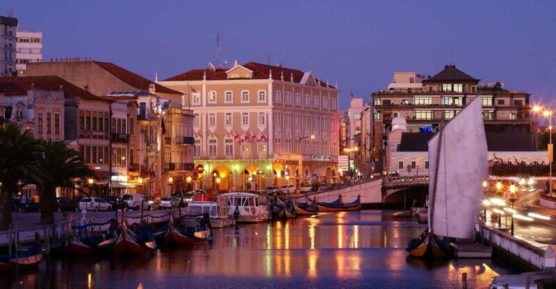 day-trip-to-aveiro-the-venice-of-portugal-river-cruise