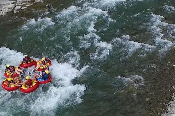 day-trip-to-pacuare-river-rafting-class-iii-iv-from-san-jose