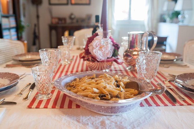 dining-experience-at-a-locals-home-in-santagnello-with-show-cooking
