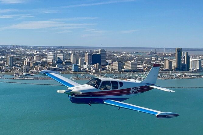 discovery-flight-from-corpus-christi-to-san-antonio-for-a-meal