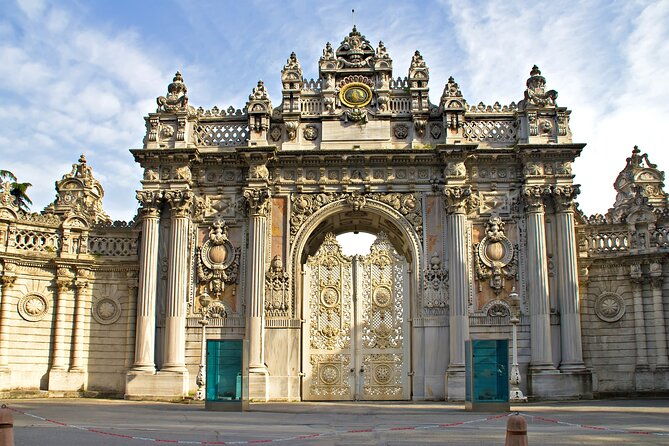 dolmabahce-palace-skip-the-ticket-line-entry-with-audio-guide