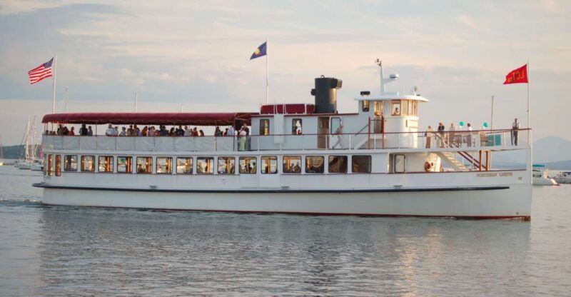 downtown-boston-harbor-weekend-cruise-with-brunch