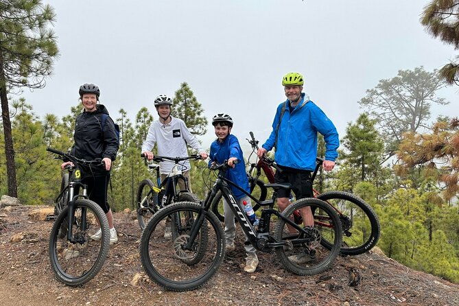 e-bike-ride-at-chinyero-natural-reserve-on-premium-bikes