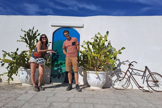 e-bike-tour-in-ostuni-the-centuries-old-olive-trees-and-the-rock-village