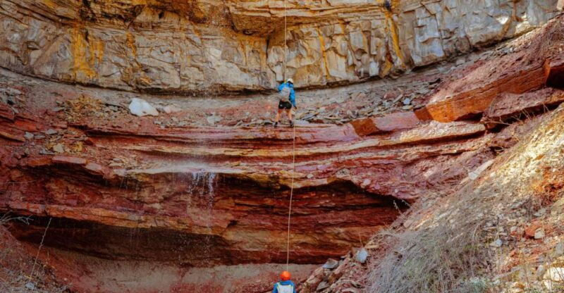 east-zion-stone-hollow-full-day-canyoneering-tour