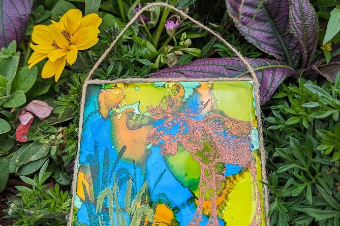 embossed-alcohol-ink-tile-in-estes-park