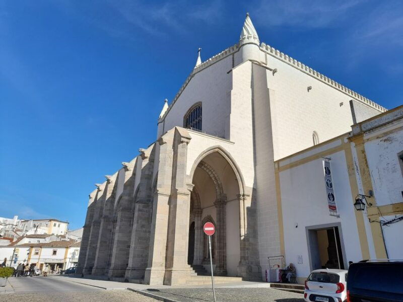 evora-and-monsaraz-full-day-private-tour-by-car