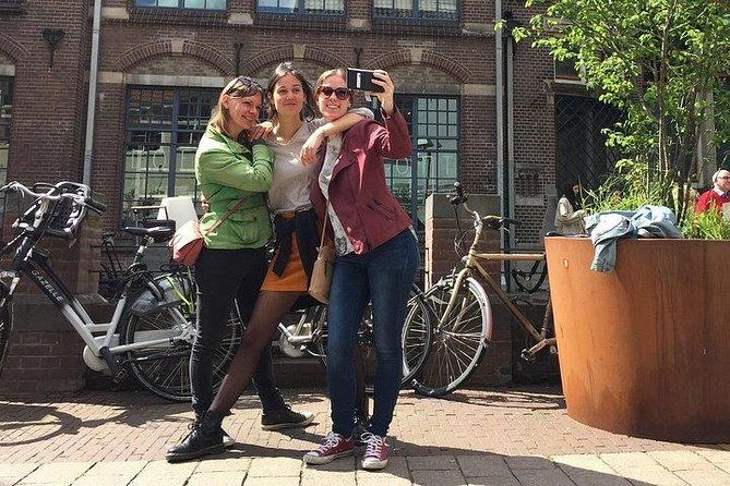 exciting-murder-mystery-interactive-city-walk-in-utrecht