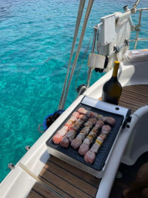 excursion-in-the-gulf-of-cagliari-with-lunch