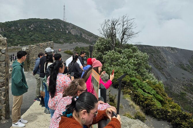 experience-irazu-volcano-national-park-from-san-jose-half-day