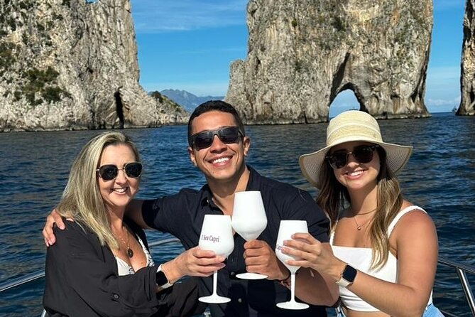 explore-capri-in-3-hours-with-private-boat