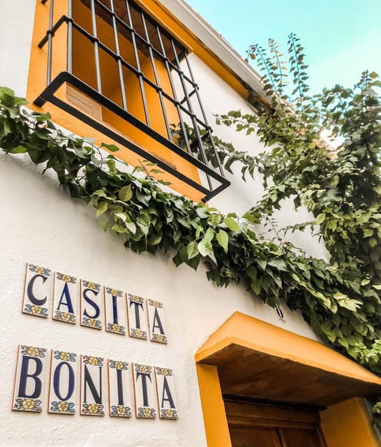 explore-marbella-old-town-authentic-tapas-food-tour