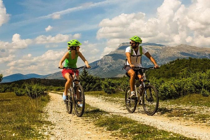 explore-solta-guided-e-bike-tour