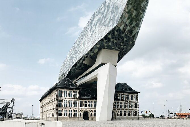explore-the-instaworthy-spots-of-antwerp-with-a-local