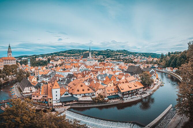 explore-the-instaworthy-spots-of-cesky-krumlov-with-a-local