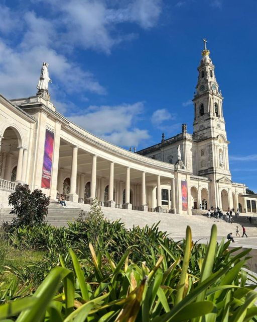 fatima-day-trip-from-lisbon-small-groups