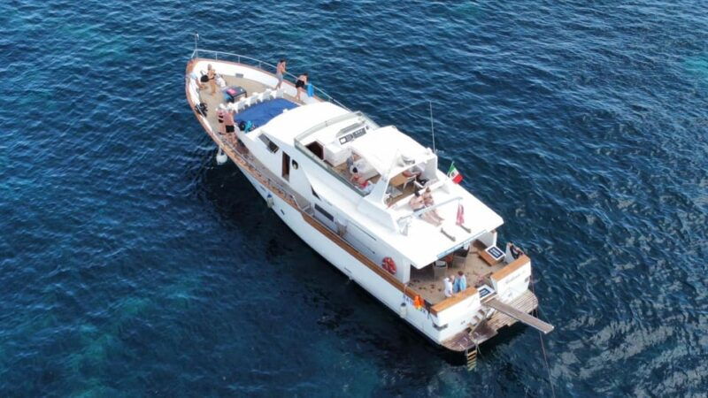 favignana-and-levanzo-shared-tour-on-yacht-shalimar-iv