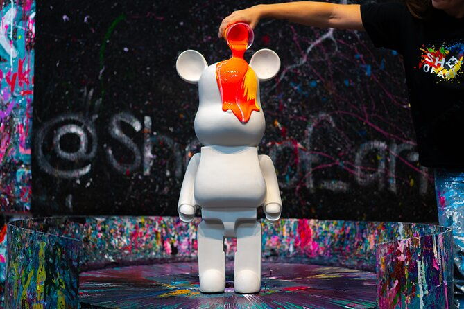 fluid-bear-public-art-class-in-chicago