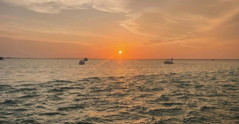 fort-walton-sunset-dolphin-cruise-on-the-emerald-coast