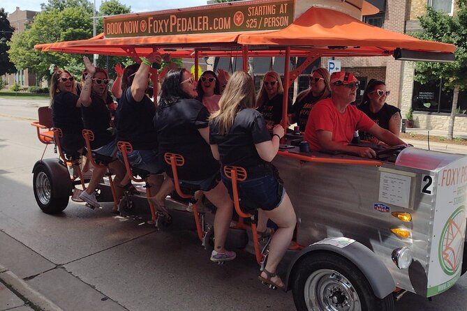 foxy-pedaler-green-bay-party-bike-private-tour