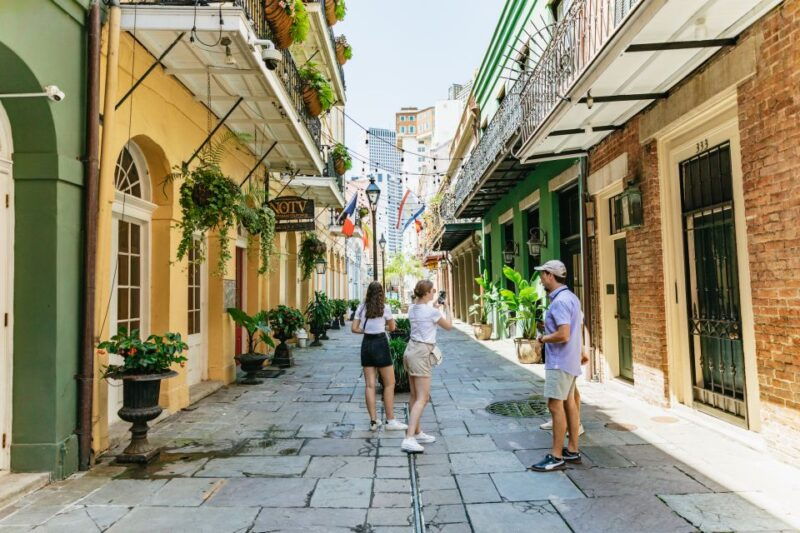 french-quarter-walking-and-storytelling-tour