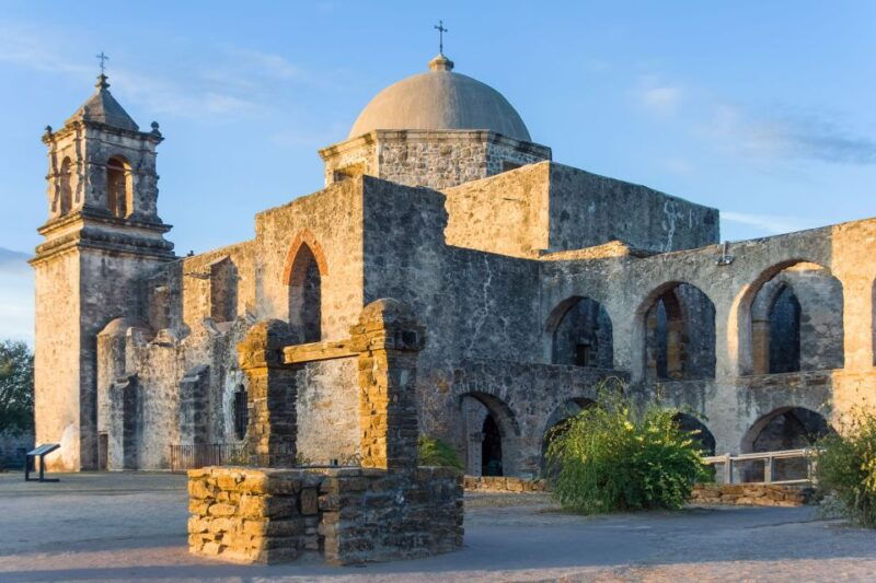 from-austin-san-antonio-day-trip-with-alamo-and-boat-cruise