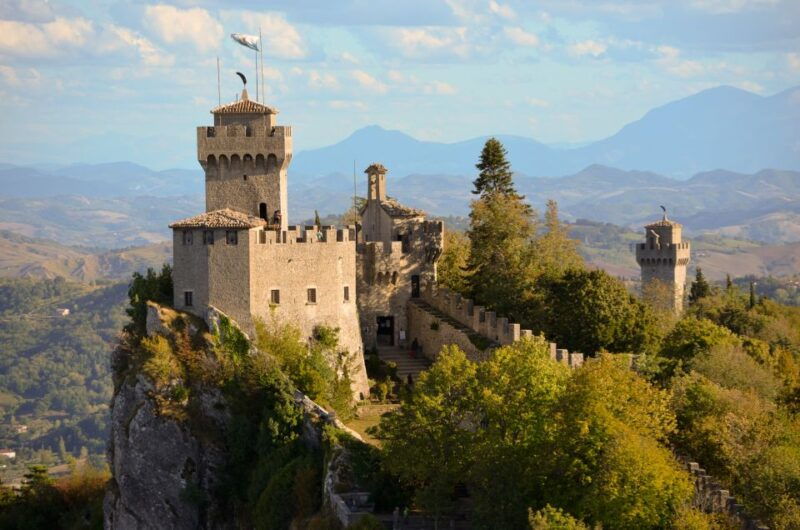 from-bologna-private-san-marino-day-tour-with-lunch