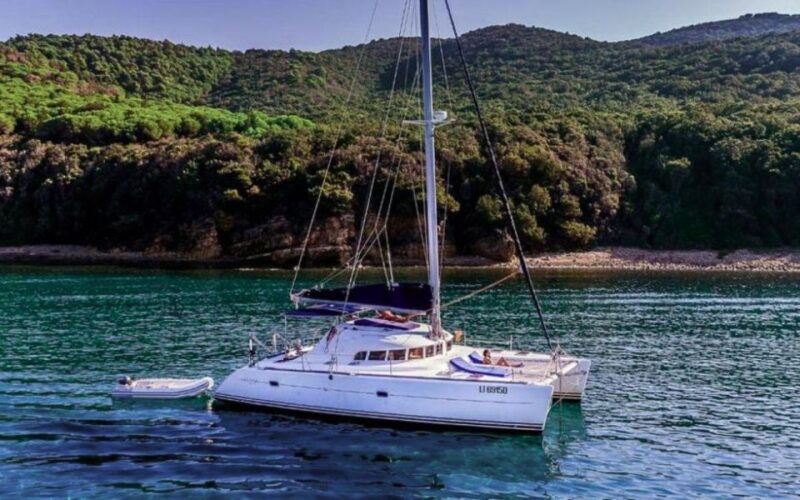 from-cannigione-catamaran-tour-among-la-maddalena-islands