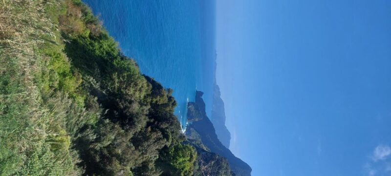 from-funchal-pico-do-arieiro-and-santana-full-day-4x4-tour
