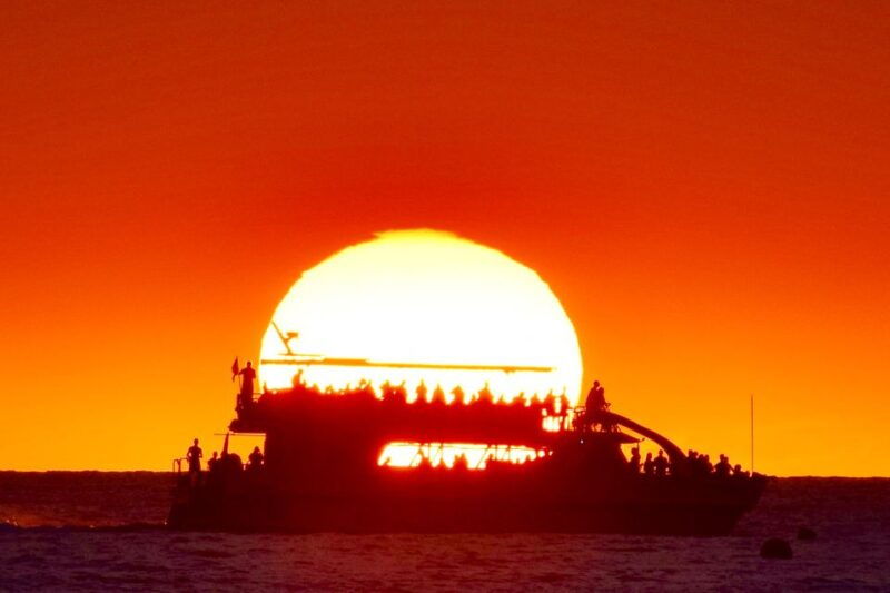 from-hawaii-historical-dinner-cruise-tour-to-kealakekua-bay