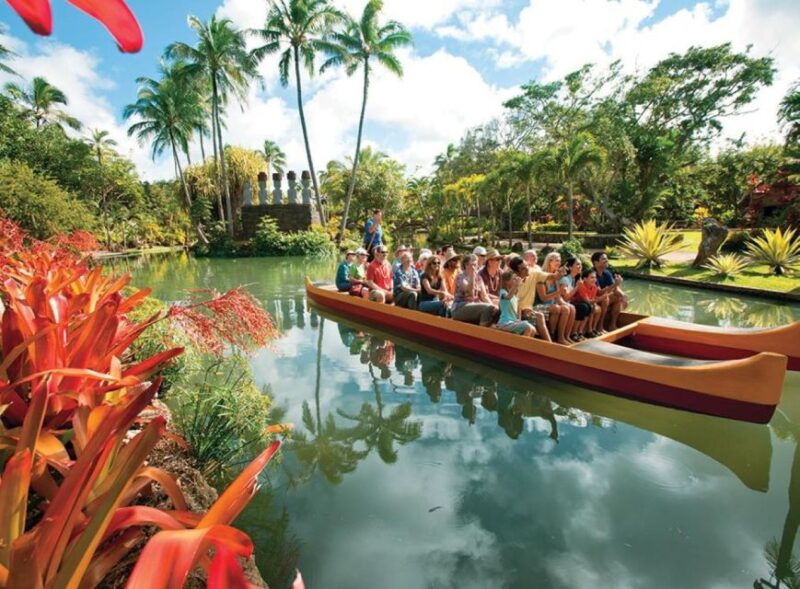 from-honolulu-harbor-private-custom-tour-on-oahu