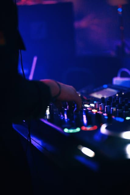 from-lagos-albufeira-nightlife-party-tour
