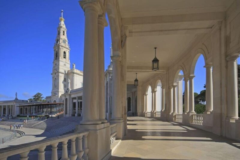 from-lisbon-fatima-nazare-batalha-and-obidos-private-tour