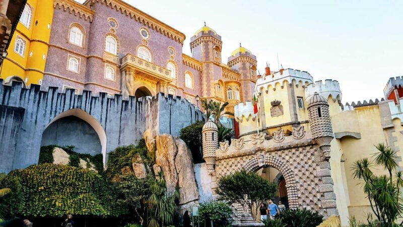 from-lisbon-sintra-cabo-da-roca-and-cascais-day-trip