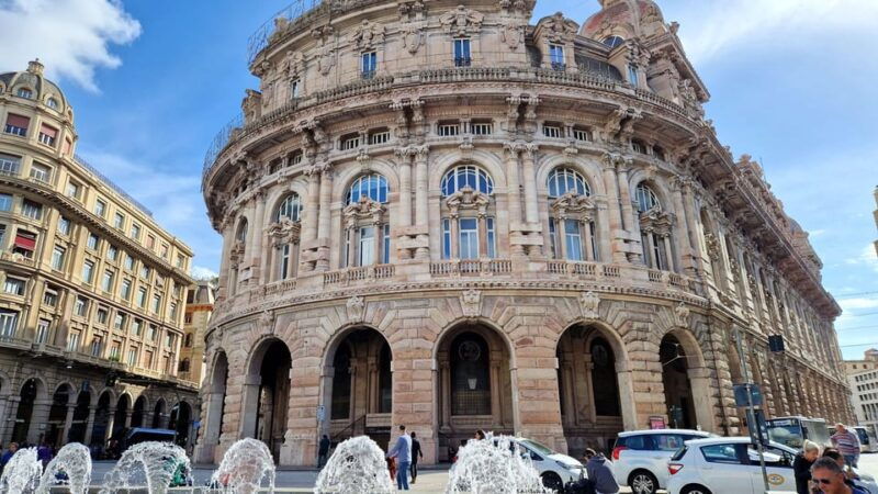 from-milan-best-of-genoa-with-private-cruise-to-portofino